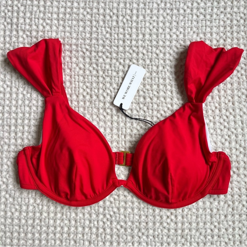 WeWoreWhat Allie Bikini Top in Tomato Red Sz M